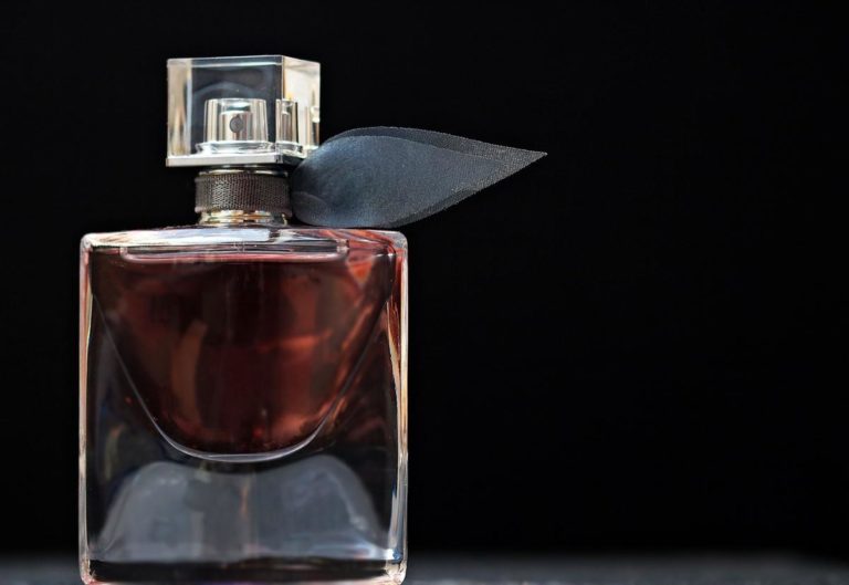 Czy są perfumy ktory6mi można się otruć?